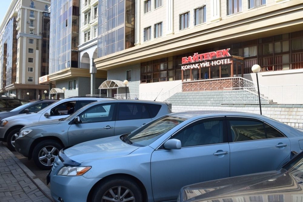 Bayterek Hotel Astana Exterior foto